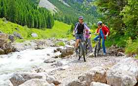Traumhafte Naturkulisse für Mountainbiker